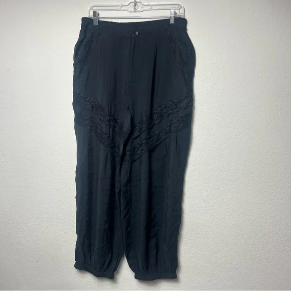 Anthropologie Pieced Black Lace Joggers Size S NWT - Picture 9 of 16